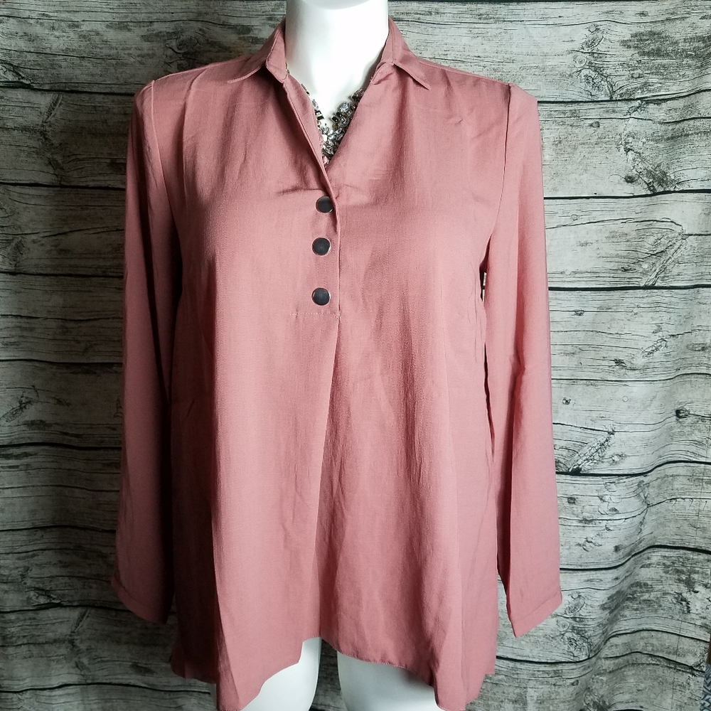 Women's Pink Button-Up Blouse
